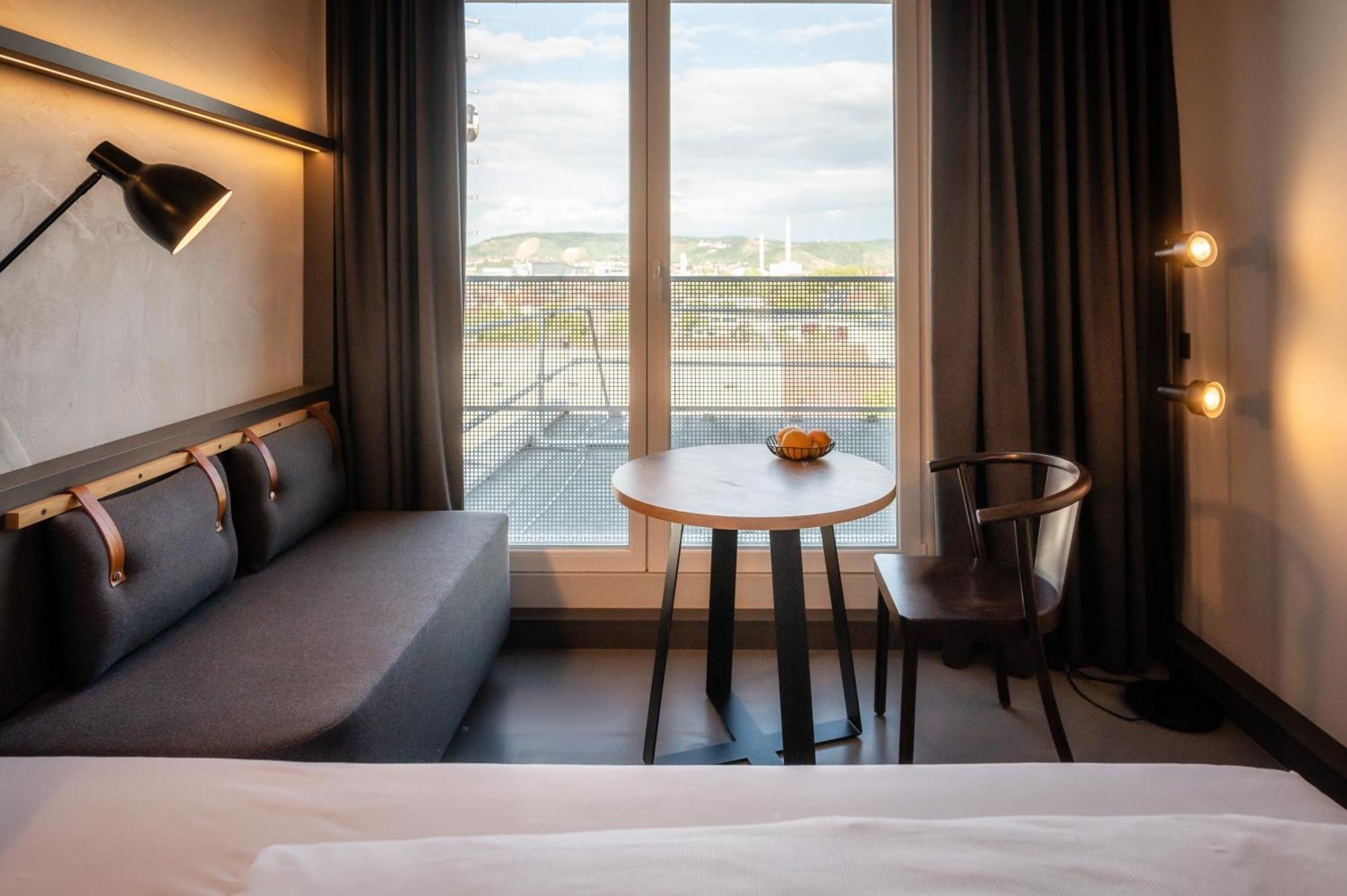 Aparthotel Cloud No7 Lofts 4*